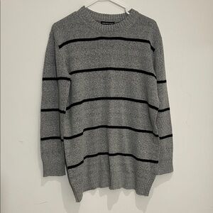 Streetwear Society Heather Gray Knit Top